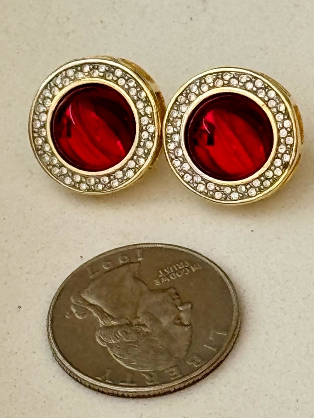 Vintage Swarovski Ruby Red Cabochon/Pavé Crystal Gold Pierced Earrings Edelweiss - Picture 3 of 6